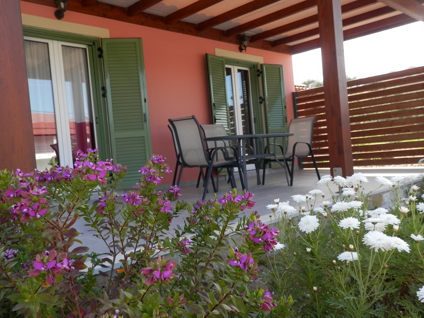 Garden villas San Stefanos CORFU